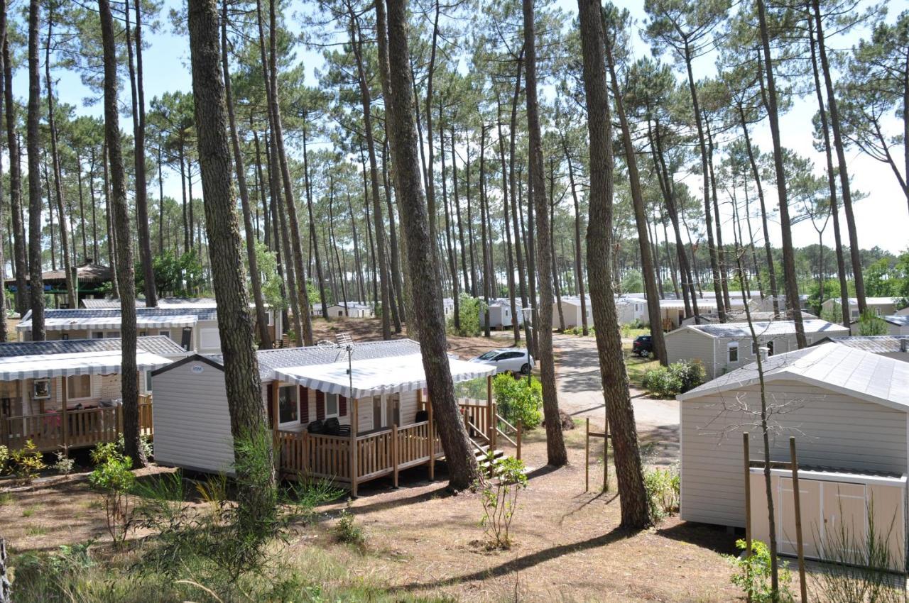 Mobilhome Cote Landaise Les Dunes De Contis 4 Saint-Julien-en-Born Eksteriør bilde