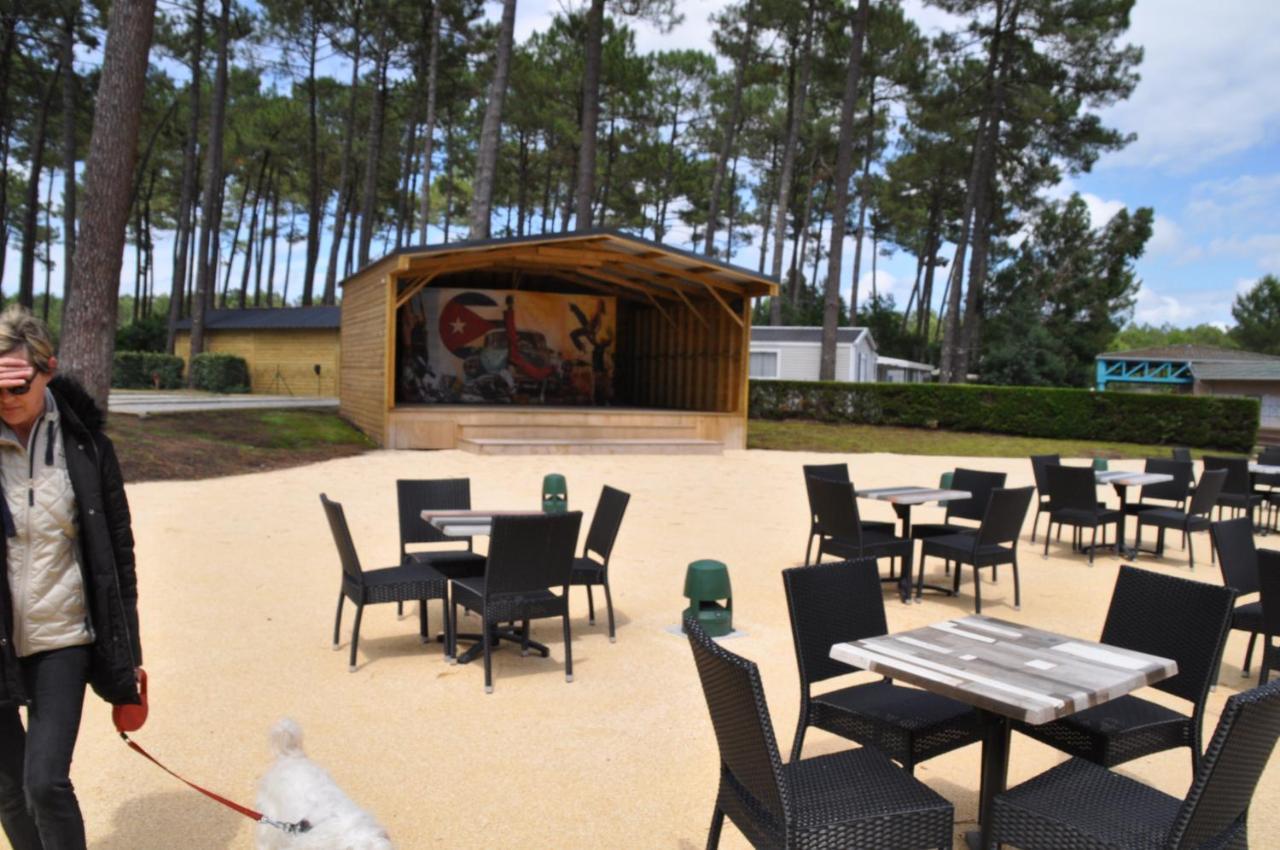 Mobilhome Cote Landaise Les Dunes De Contis 4 Saint-Julien-en-Born Eksteriør bilde