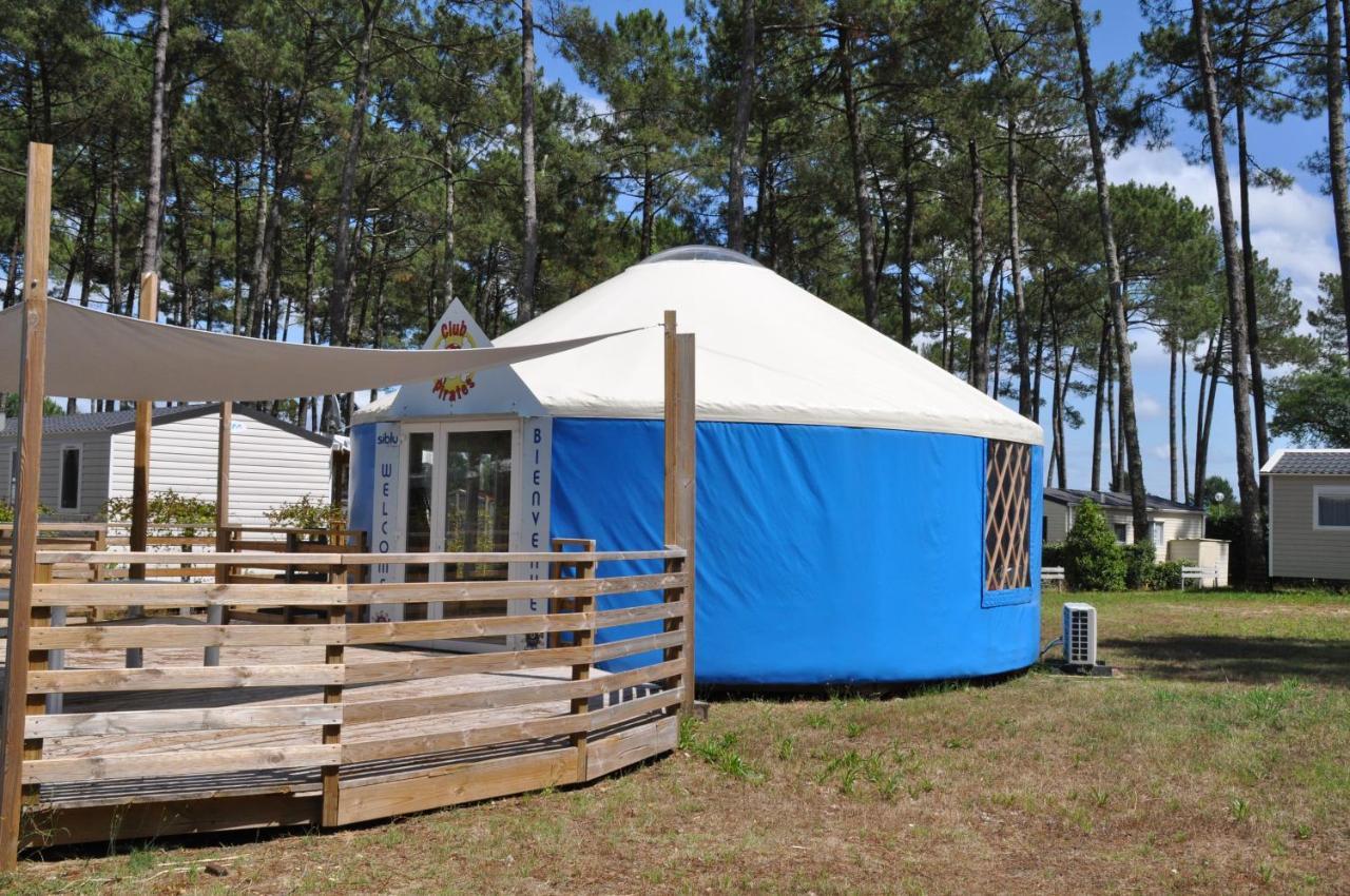 Mobilhome Cote Landaise Les Dunes De Contis 4 Saint-Julien-en-Born Eksteriør bilde